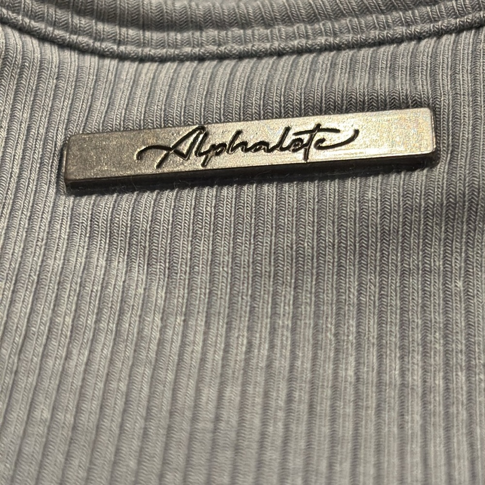 Alphalete Monarch Collection Cutout Bodysuit in Light Gray Ribbed Knit NWT S BJ5 - Picture 5 of 7